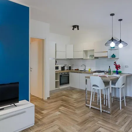 Apartment Sunshine Su Forti